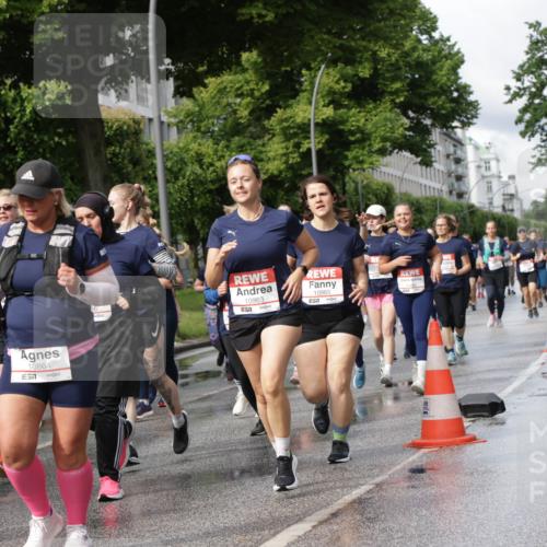 14.06.2026 - REWE Women's Run Jannik Wohlers http://msf.ph/oto/9796950 14.06.2026 09:11:08 Laufen 10297, 10864, 10963, 651, 10965 meine-sportfotos.de