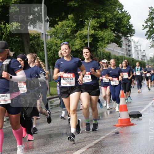 14.06.2026 - REWE Women's Run Jannik Wohlers http://msf.ph/oto/9796956 14.06.2026 09:11:08 Laufen 10297, 57, 10864, 186, 10963, 7, 10965 meine-sportfotos.de