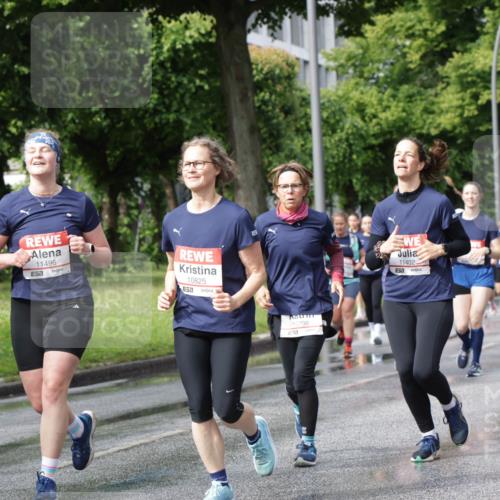14.06.2026 - REWE Women's Run Jannik Wohlers http://msf.ph/oto/9797026 14.06.2026 09:11:13 Laufen 1525, 11496, 10825, 10798, 11402 meine-sportfotos.de