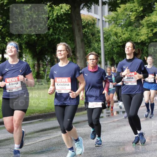 14.06.2026 - REWE Women's Run Jannik Wohlers http://msf.ph/oto/9797028 14.06.2026 09:11:13 Laufen 11496, 57, 10825, 57, 10798, 11402 meine-sportfotos.de