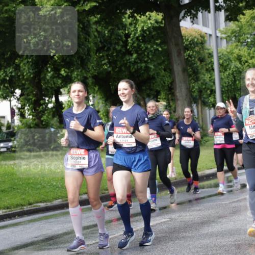 14.06.2026 - REWE Women's Run Jannik Wohlers http://msf.ph/oto/9797071 14.06.2026 09:11:16 Laufen 10581, 11121, 11015, 657 meine-sportfotos.de