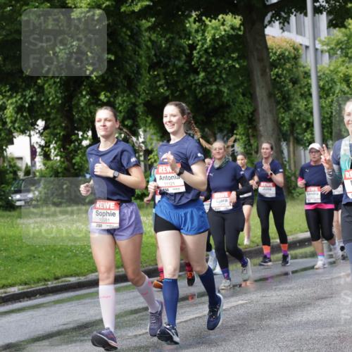 14.06.2026 - REWE Women's Run Jannik Wohlers http://msf.ph/oto/9797077 14.06.2026 09:11:16 Laufen 10581, 11121, 11015, 657 meine-sportfotos.de