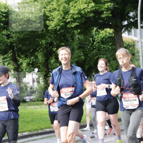14.06.2026 - REWE Women's Run Jannik Wohlers http://msf.ph/oto/9797166 14.06.2026 09:11:23 Laufen 10498, 657, 10610, 10425 meine-sportfotos.de