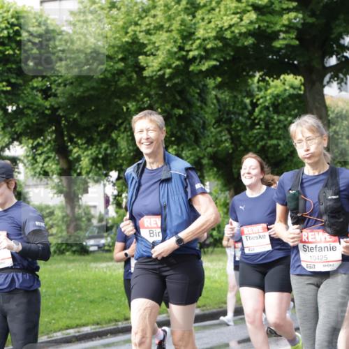 14.06.2026 - REWE Women's Run Jannik Wohlers http://msf.ph/oto/9797176 14.06.2026 09:11:23 Laufen 10498, 6577, 10425, 7 meine-sportfotos.de