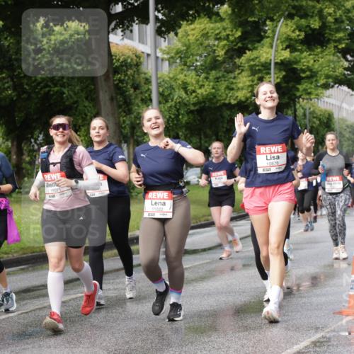 14.06.2026 - REWE Women's Run Jannik Wohlers http://msf.ph/oto/9797231 14.06.2026 09:11:27 Laufen 10609, 10701, 11071, 11022, 10878, 7 meine-sportfotos.de