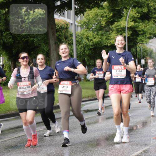 14.06.2026 - REWE Women's Run Jannik Wohlers http://msf.ph/oto/9797244 14.06.2026 09:11:27 Laufen 1060, 10701, 11071, 57, 10743, 11022, 57, 10878, 57 meine-sportfotos.de