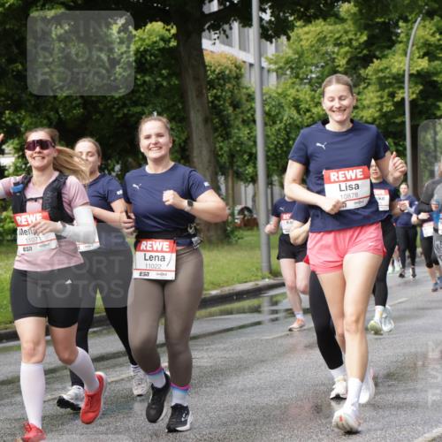 14.06.2026 - REWE Women's Run Jannik Wohlers http://msf.ph/oto/9797272 14.06.2026 09:11:28 Laufen 1060, 10701, 11071, 651, 11022, 57, 10878 meine-sportfotos.de