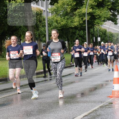 14.06.2026 - REWE Women's Run Jannik Wohlers http://msf.ph/oto/9797306 14.06.2026 09:11:30 Laufen 11480, 10493, 57, 11357, 7 meine-sportfotos.de