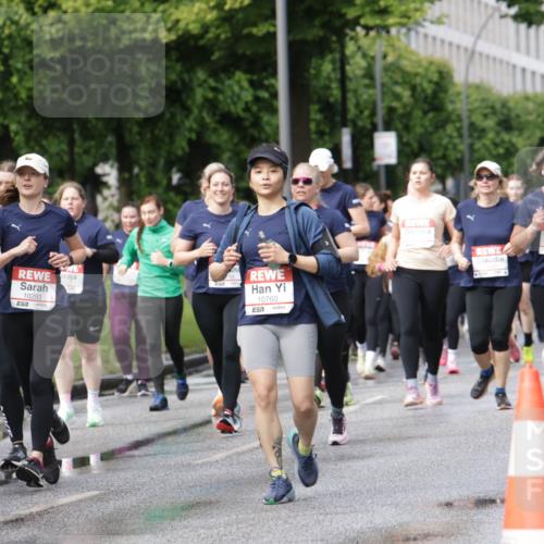 14.06.2026 - REWE Women's Run Jannik Wohlers http://msf.ph/oto/9797315 14.06.2026 09:11:33 Laufen 10293, 57, 10760, 10360, 657 meine-sportfotos.de