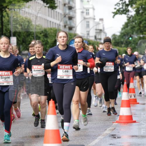 14.06.2026 - REWE Women's Run Jannik Wohlers http://msf.ph/oto/9797408 14.06.2026 09:11:38 Laufen 57, 0538, 10361, 7, 10996, 7, 11102, 10418 meine-sportfotos.de