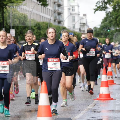 14.06.2026 - REWE Women's Run Jannik Wohlers http://msf.ph/oto/9797412 14.06.2026 09:11:38 Laufen 657, 57, 10538, 7, 10361, 7, 10996, 11102, 57, 10418 meine-sportfotos.de