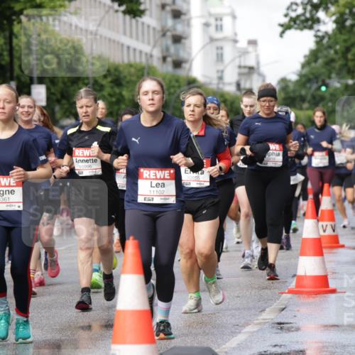 14.06.2026 - REWE Women's Run Jannik Wohlers http://msf.ph/oto/9797414 14.06.2026 09:11:38 Laufen 10538, 57, 10361, 7, 10996, 6577, 11102, 7, 10555, 7, 10418 meine-sportfotos.de