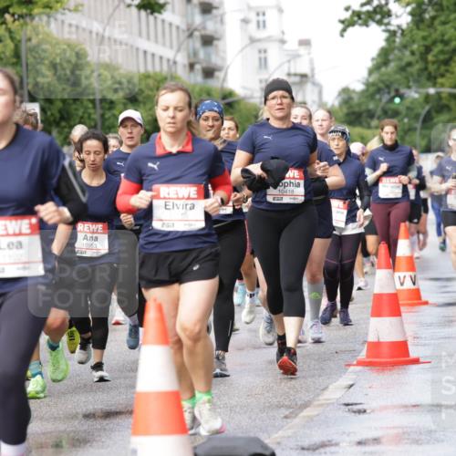 14.06.2026 - REWE Women's Run Jannik Wohlers http://msf.ph/oto/9797427 14.06.2026 09:11:40 Laufen 7, 10953, 7, 257, 10418 meine-sportfotos.de
