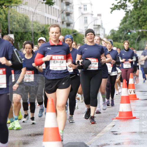 14.06.2026 - REWE Women's Run Jannik Wohlers http://msf.ph/oto/9797432 14.06.2026 09:11:40 Laufen 11453, 10953, 7, 0579, 10418 meine-sportfotos.de