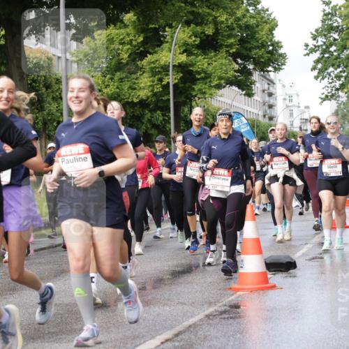 14.06.2026 - REWE Women's Run Jannik Wohlers http://msf.ph/oto/9797519 14.06.2026 09:11:46 Laufen 11031, 11323, 7, 00, 11011, 10717 meine-sportfotos.de