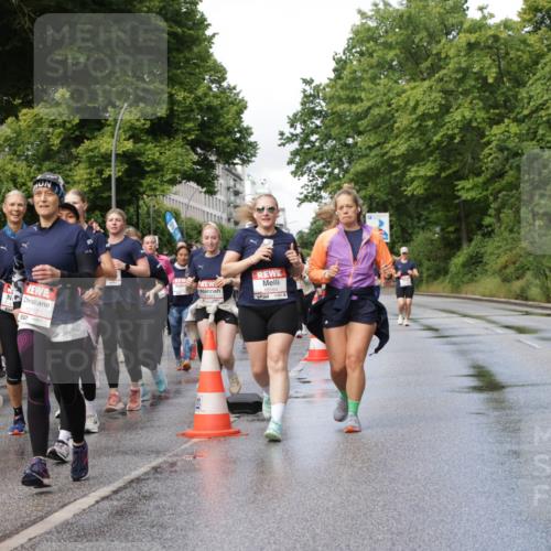 14.06.2026 - REWE Women's Run Jannik Wohlers http://msf.ph/oto/9797545 14.06.2026 09:11:48 Laufen 11484, 1364, 10717, 10164 meine-sportfotos.de