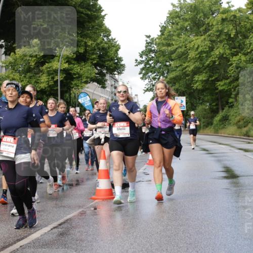 14.06.2026 - REWE Women's Run Jannik Wohlers http://msf.ph/oto/9797559 14.06.2026 09:11:48 Laufen 11484, 10717, 37, 7, 00, 10164 meine-sportfotos.de