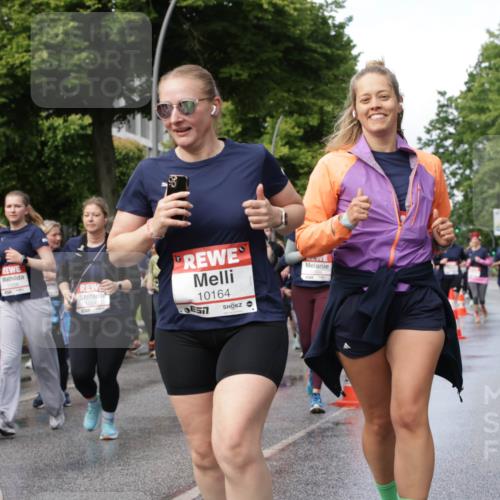 14.06.2026 - REWE Women's Run Jannik Wohlers http://msf.ph/oto/9797578 14.06.2026 09:11:51 Laufen 11010, 57, 10164 meine-sportfotos.de