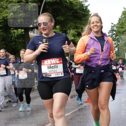 14.06.2026 - REWE Women's Run Jannik Wohlers http://msf.ph/oto/9797580 14.06.2026 09:11:51 Laufen 11010, 577, 10551, 10164, 7 meine-sportfotos.de