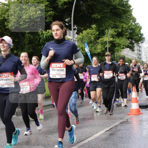 14.06.2026 - REWE Women's Run Jannik Wohlers http://msf.ph/oto/9797623 14.06.2026 09:11:53 Laufen 11077, 11231, 657, 10504, 11012 meine-sportfotos.de