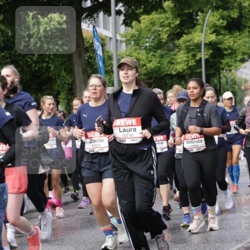 14.06.2026 - REWE Women's Run Jannik Wohlers http://msf.ph/oto/9797642 14.06.2026 09:11:54 Laufen 10574, 7, 10557, 10710, 038, 10889 meine-sportfotos.de