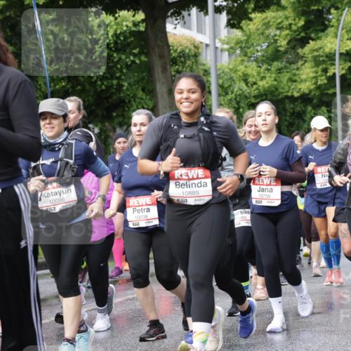 14.06.2026 - REWE Women's Run Jannik Wohlers http://msf.ph/oto/9797678 14.06.2026 09:11:56 Laufen 517, 0710, 10086, 10038, 657, 10889, 1450, 10739, 7, 57, 336 meine-sportfotos.de