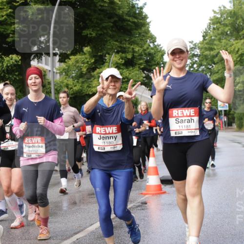 14.06.2026 - REWE Women's Run Jannik Wohlers http://msf.ph/oto/9797778 14.06.2026 09:11:59 Laufen 58, 10238, 7, 10249, 51, 11152, 1180, 11181, 7 meine-sportfotos.de