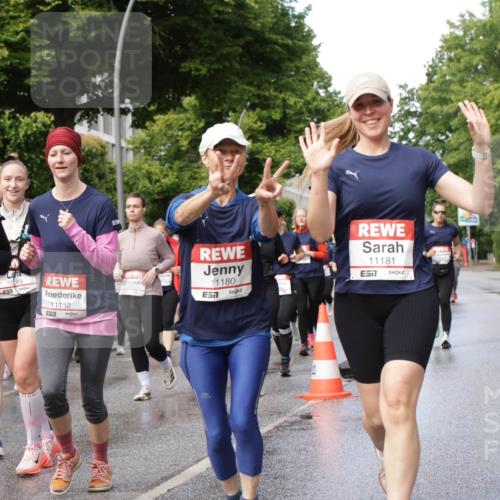 14.06.2026 - REWE Women's Run Jannik Wohlers http://msf.ph/oto/9797783 14.06.2026 09:11:59 Laufen 10238, 57, 249, 11152, 1180, 11181, 7, 7 meine-sportfotos.de