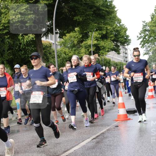 14.06.2026 - REWE Women's Run Jannik Wohlers http://msf.ph/oto/9797820 14.06.2026 09:12:02 Laufen 0325, 57, 10578 meine-sportfotos.de