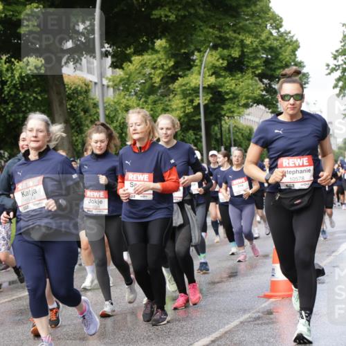 14.06.2026 - REWE Women's Run Jannik Wohlers http://msf.ph/oto/9797833 14.06.2026 09:12:03 Laufen 10514, 517, 10259, 57, 10578 meine-sportfotos.de