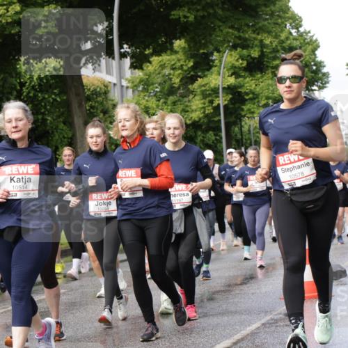 14.06.2026 - REWE Women's Run Jannik Wohlers http://msf.ph/oto/9797846 14.06.2026 09:12:03 Laufen 10514, 10259, 11197, 17, 10578, 5517 meine-sportfotos.de