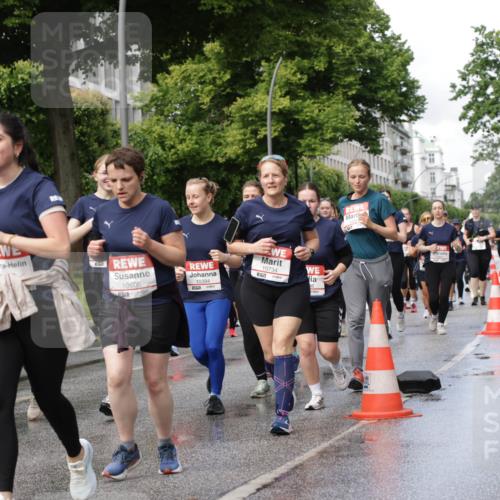 14.06.2026 - REWE Women's Run Jannik Wohlers http://msf.ph/oto/9797903 14.06.2026 09:12:08 Laufen 10606, 57, 10394, 10734, 7 meine-sportfotos.de