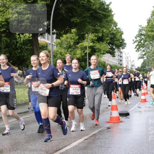 14.06.2026 - REWE Women's Run Jannik Wohlers http://msf.ph/oto/9797930 14.06.2026 09:12:10 Laufen 10606, 57, 10872, 10734, 11286, 7 meine-sportfotos.de