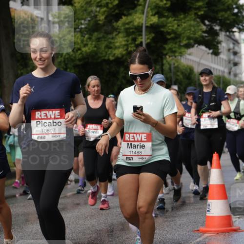 14.06.2026 - REWE Women's Run Jannik Wohlers http://msf.ph/oto/9798013 14.06.2026 09:12:15 Laufen 10124, 10807, 7, 11488 meine-sportfotos.de