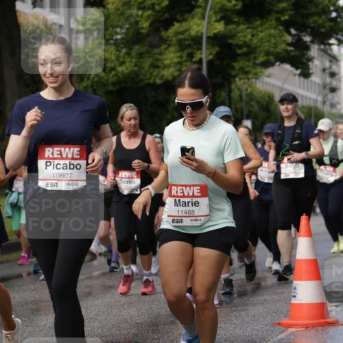 14.06.2026 - REWE Women's Run Jannik Wohlers http://msf.ph/oto/9798015 14.06.2026 09:12:15 Laufen 10124, 511, 10807, 7, 0536, 11488 meine-sportfotos.de