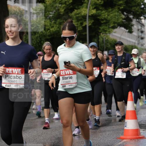 14.06.2026 - REWE Women's Run Jannik Wohlers http://msf.ph/oto/9798024 14.06.2026 09:12:15 Laufen 0124, 10807, 7, 0536, 11488, 57 meine-sportfotos.de