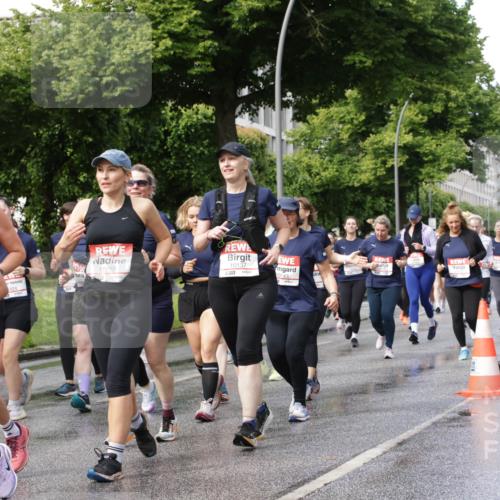 14.06.2026 - REWE Women's Run Jannik Wohlers http://msf.ph/oto/9798047 14.06.2026 09:12:18 Laufen 11256, 424, 10458, 10137, 7, 10143 meine-sportfotos.de