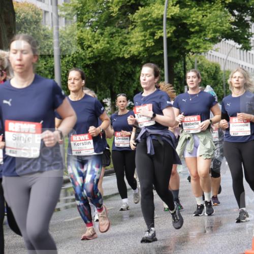 14.06.2026 - REWE Women's Run Jannik Wohlers http://msf.ph/oto/9798064 14.06.2026 09:12:24 Laufen 10, 11420, 10928, 11239, 10767, 657, 10147, 11349 meine-sportfotos.de