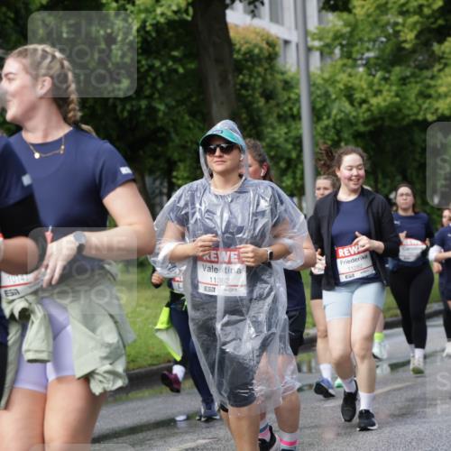 14.06.2026 - REWE Women's Run Jannik Wohlers http://msf.ph/oto/9798110 14.06.2026 09:12:28 Laufen 11349, 51, 10147, 11362, 7, 11282 meine-sportfotos.de