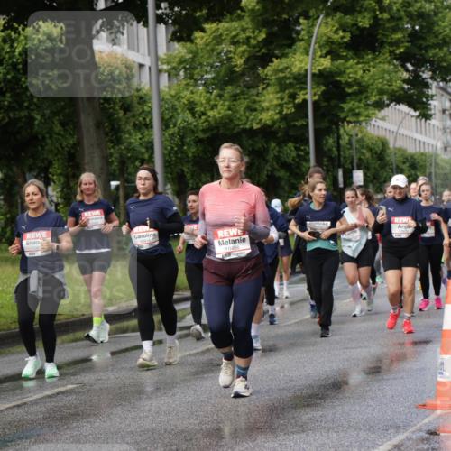 14.06.2026 - REWE Women's Run Jannik Wohlers http://msf.ph/oto/9798134 14.06.2026 09:12:31 Laufen 11282, 657, 1045, 10916, 10456, 11073 meine-sportfotos.de