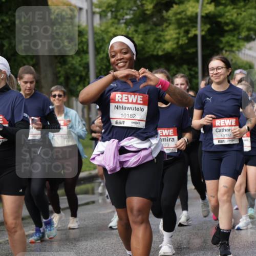 14.06.2026 - REWE Women's Run Jannik Wohlers http://msf.ph/oto/9798167 14.06.2026 09:12:36 Laufen 11317, 10909, 557, 10182, 57, 073, 10751 meine-sportfotos.de