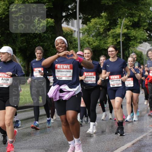 14.06.2026 - REWE Women's Run Jannik Wohlers http://msf.ph/oto/9798179 14.06.2026 09:12:36 Laufen 11237, 10909, 57, 1075, 10182, 7, 11073, 10751, 11168 meine-sportfotos.de