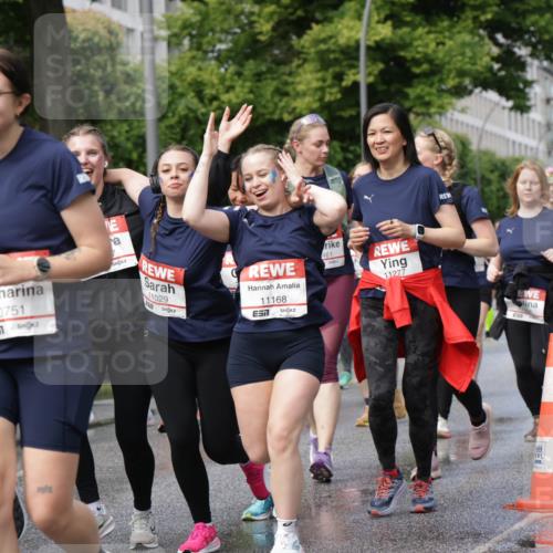 14.06.2026 - REWE Women's Run Jannik Wohlers http://msf.ph/oto/9798182 14.06.2026 09:12:37 Laufen 10751, 511, 11029, 11168, 461, 11277, 3, 02, 22 meine-sportfotos.de