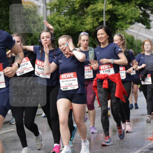 14.06.2026 - REWE Women's Run Jannik Wohlers http://msf.ph/oto/9798186 14.06.2026 09:12:38 Laufen 08, 10751, 10487, 11029, 11168, 57, 1461, 977, 9 meine-sportfotos.de