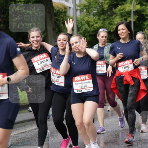 14.06.2026 - REWE Women's Run Jannik Wohlers http://msf.ph/oto/9798193 14.06.2026 09:12:38 Laufen 10751, 10487, 7, 11029, 11168, 7, 11461, 57, 11277, 509, 02, 22 meine-sportfotos.de