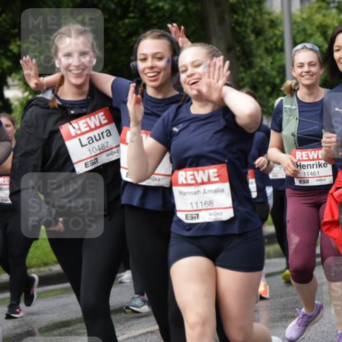 14.06.2026 - REWE Women's Run Jannik Wohlers http://msf.ph/oto/9798205 14.06.2026 09:12:38 Laufen 7, 088, 10487, 7, 11168, 657, 11461, 7, 11277, 1050 meine-sportfotos.de