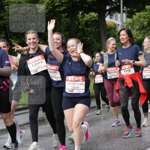 14.06.2026 - REWE Women's Run Jannik Wohlers http://msf.ph/oto/9798213 14.06.2026 09:12:39 Laufen 11380, 657, 11088, 10487, 7, 1029, 11168, 7, 11461, 11277, 10509, 7 meine-sportfotos.de