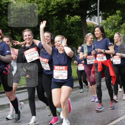 14.06.2026 - REWE Women's Run Jannik Wohlers http://msf.ph/oto/9798214 14.06.2026 09:12:39 Laufen 11380, 11088, 10487, 7, 1029, 11168, 57, 11461, 11277, 10509 meine-sportfotos.de