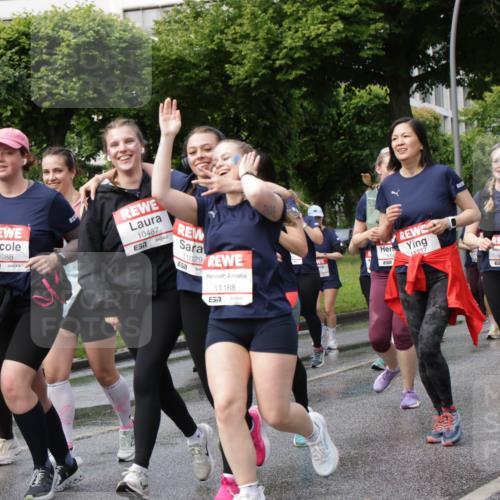 14.06.2026 - REWE Women's Run Jannik Wohlers http://msf.ph/oto/9798223 14.06.2026 09:12:39 Laufen 11380, 11088, 57, 10487, 57, 11029, 11168, 57, 114, 11277, 10509 meine-sportfotos.de