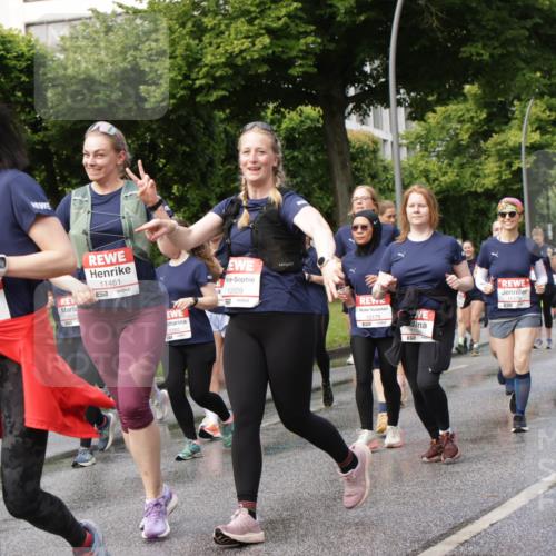 14.06.2026 - REWE Women's Run Jannik Wohlers http://msf.ph/oto/9798236 14.06.2026 09:12:40 Laufen 277, 11461, 10560, 10509, 10175, 110, 57, 10179 meine-sportfotos.de